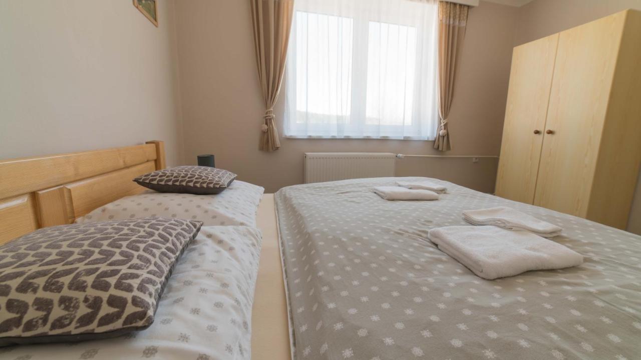 Apartmany U Sjezdovky ควิลดา ภายนอก รูปภาพ