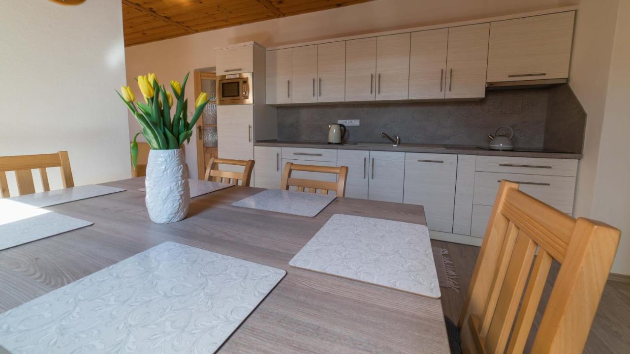 Apartmany U Sjezdovky ควิลดา ภายนอก รูปภาพ